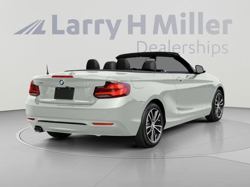 Used 2020 BMW 230i xDrive Convertible AWD/4WD image 2