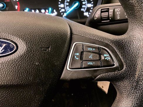 Certified 2020 Ford EcoSport S image 18