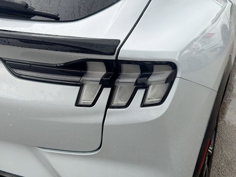 Used 2021 Ford Mustang Mach-E Premium RWD image 26