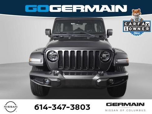 Used 2021 Jeep Wrangler Unlimited Sahara AWD/4WD image 2