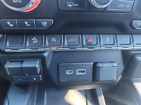 Used 2021 GMC Sierra 1500 SLT w/ SLT Convenience Package image 20