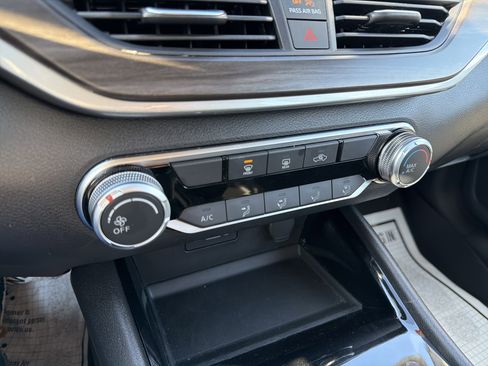 Certified 2024 Nissan Altima 2.5 SV image 20