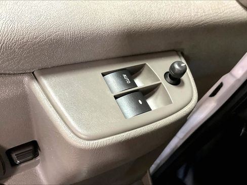 Used 2024 GMC Savana 2500 w/ Driver Convenience Package RWD image 29