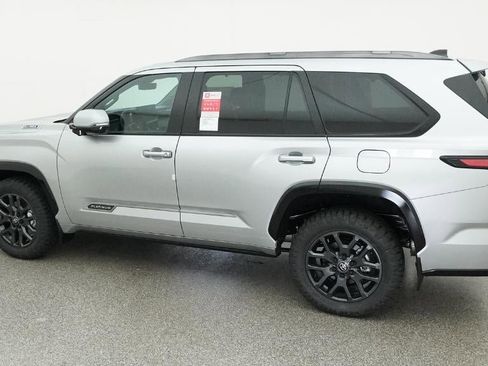New 2026 Toyota Sequoia Platinum AWD/4WD image 4