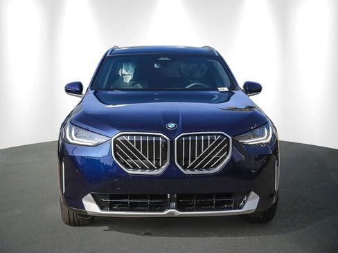 New 2026 BMW X3 xDrive30i w/ Premium Package AWD/4WD image 2