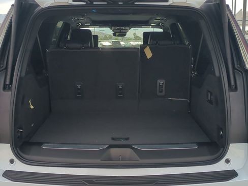 New 2026 Cadillac Escalade ESV Platinum Luxury image 29