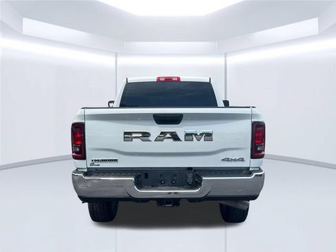 Used 2025 RAM 2500 Big Horn AWD/4WD image 7
