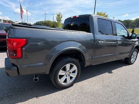 Used 2018 Ford F150 Platinum w/ Equipment Group 701A Luxury AWD/4WD image 8