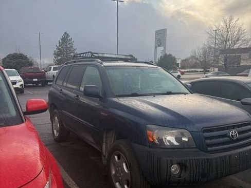 Used 2004 Toyota Highlander V6 image 2