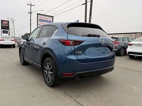 Used 2018 MAZDA CX-5 Touring w/ Preferred Equipment Package image 4