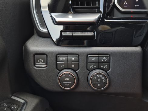 New 2026 Chevrolet Silverado 2500 LTZ w/ LTZ Plus Package AWD/4WD image 11