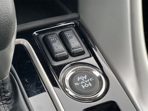 Used 2025 Mitsubishi Eclipse Cross Black Edition image 37