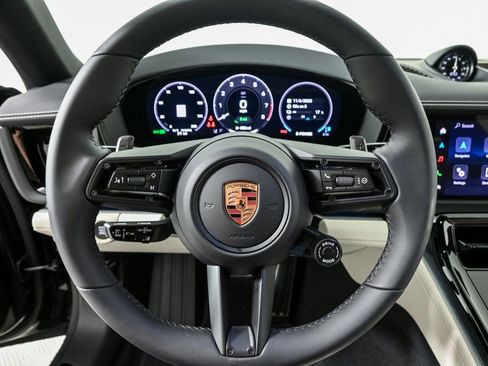 New 2026 Porsche Panamera 4 E-Hybrid image 9