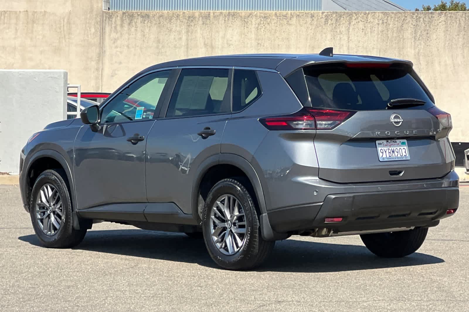 Used 2026 Nissan Rogue S FWD image 7