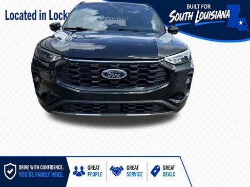 Used 2025 Ford Escape ST-Line Select AWD/4WD image 2