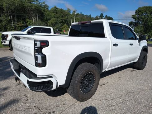 Used 2023 Chevrolet Silverado 1500 RST w/ Convenience Package II AWD/4WD image 5