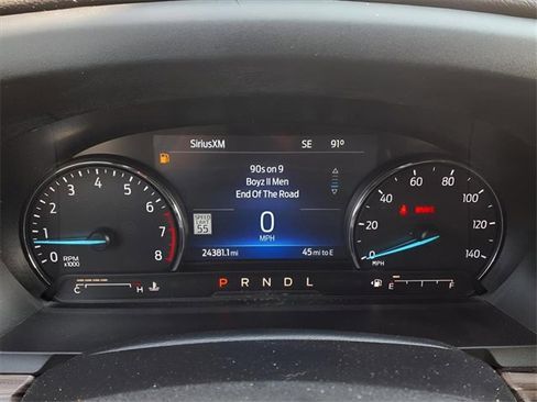 Used 2022 Ford Explorer Limited w/ Equipment Group 301A image 31