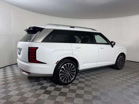 Used 2026 Hyundai Palisade Calligraphy FWD image 6