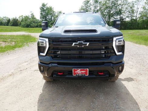 New 2026 Chevrolet Silverado 3500 LTZ w/ LTZ Plus Package AWD/4WD image 10