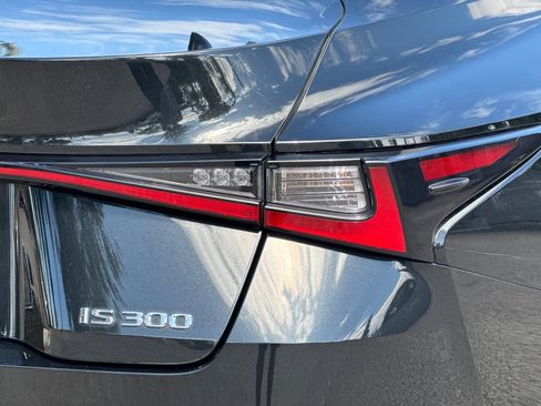 Used 2023 Lexus IS 300 w/ Comfort Package RWD image 26