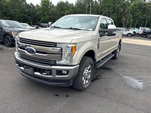 Used 2017 Ford F350 Lariat w/ Lariat Ultimate Package AWD/4WD image 3