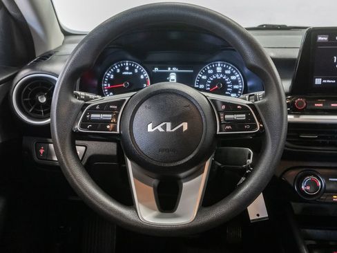 Used 2024 Kia Forte LXS FWD image 12