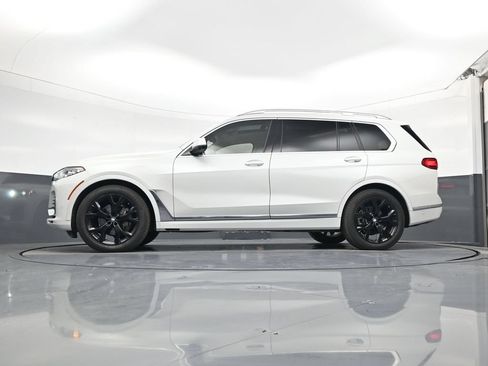 Used 2021 BMW X7 xDrive40i w/ Premium Package AWD/4WD image 23