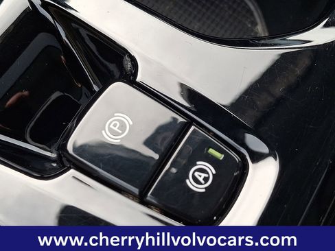 Certified 2023 Volvo XC40 B5 Plus w/ Driver Assist Package image 26