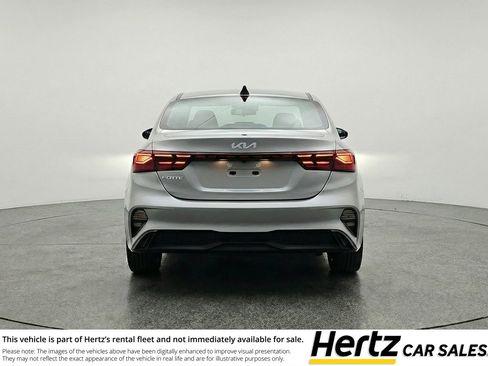 Used 2024 Kia Forte LXS image 7