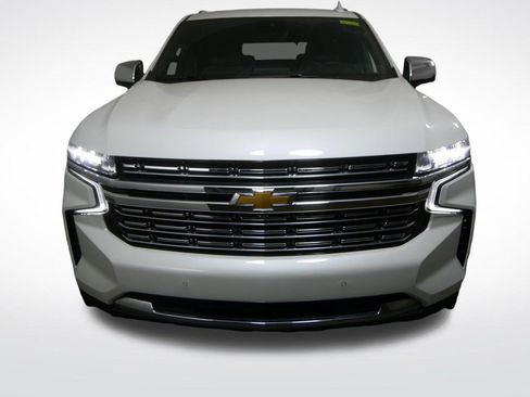 Used 2024 Chevrolet Tahoe Premier AWD/4WD image 11
