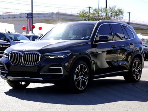 Used 2023 BMW X5 xDrive40i w/ Luxury Seating Package image 7