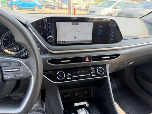 Used 2023 Hyundai Sonata SEL FWD image 19