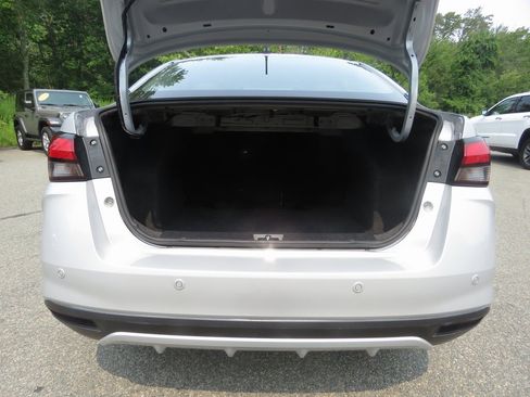 Used 2023 Nissan Versa S w/ S Plus Package image 18