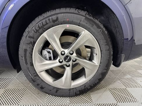 New 2026 Genesis GV70 2.5T Advanced AWD/4WD image 24