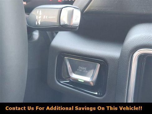 New 2026 GMC Yukon Denali w/ Sun & Power Step Package image 16