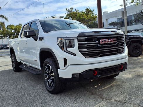 New 2026 GMC Sierra 1500 AT4 w/ AT4 Premium Package image 3