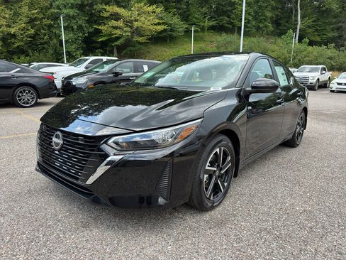 New 2025 Nissan Sentra SV w/ Trunk Package image 15