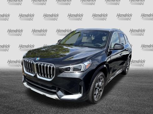Used 2025 BMW X1 xDrive28i w/ Premium Package AWD/4WD image 5