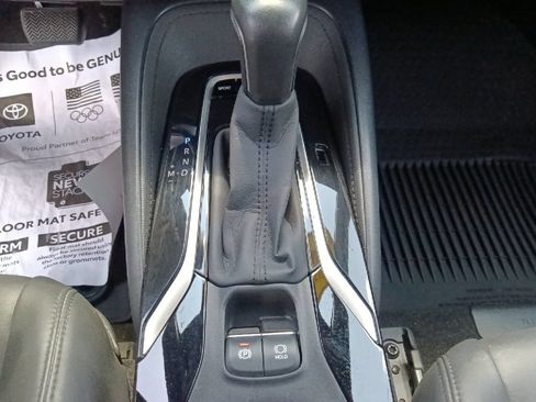 Used 2020 Toyota Corolla XSE FWD image 24