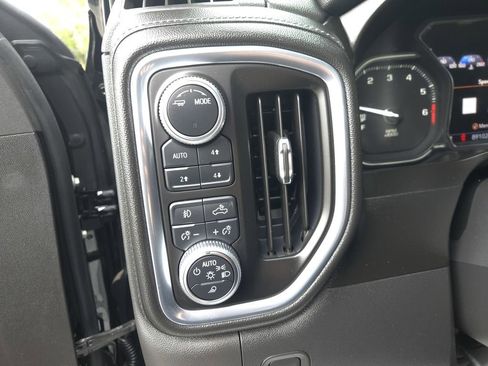 Used 2020 GMC Sierra 1500 Denali AWD/4WD image 25