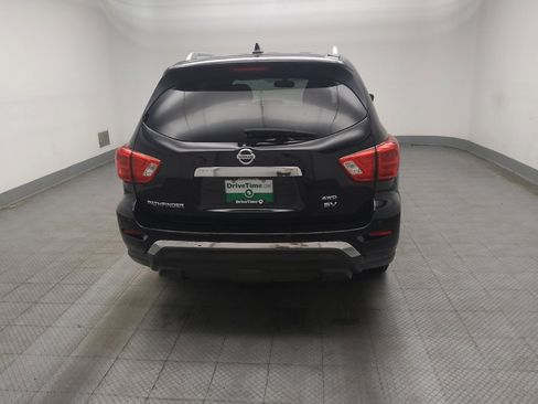 Used 2020 Nissan Pathfinder SV AWD/4WD image 7