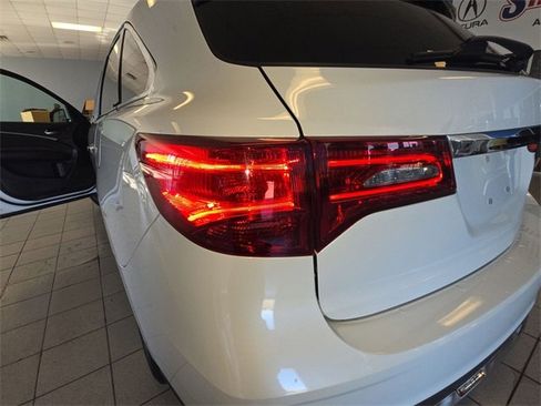 Certified 2020 Acura MDX SH-AWD w/ Technology Package image 29