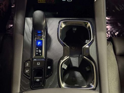 Used 2025 Lexus RX 350 w/ Convenience Package AWD/4WD image 16