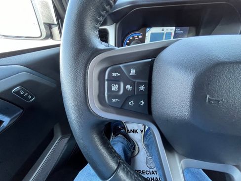 Used 2023 Ford Bronco Outer Banks image 16