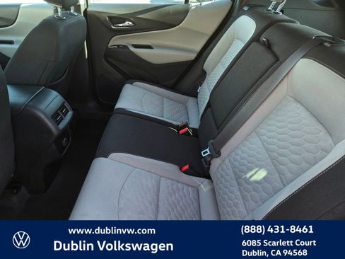 Used 2018 Chevrolet Equinox LS w/ LPO, Blackout Package image 11