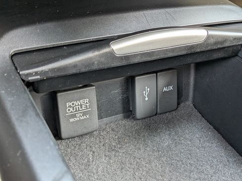 Used 2017 Acura RDX w/ Tech & AcuraWatch Plus Pack FWD image 31