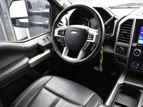 Used 2021 Ford F250 Lariat image 23