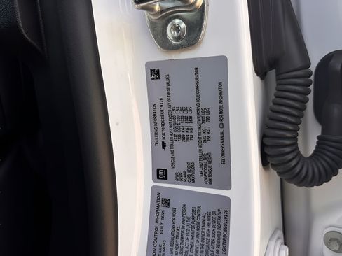 Used 2025 GMC Hummer EV 3X AWD/4WD image 28