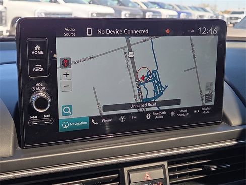 Used 2025 Honda Pilot Elite image 25