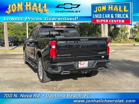 Used 2021 Chevrolet Silverado 1500 High Country w/ Technology Package image 8